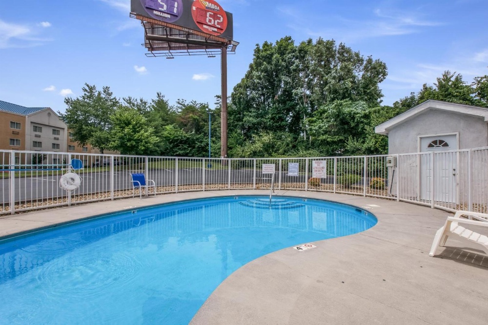 Americas Best Value Inn Knoxville East